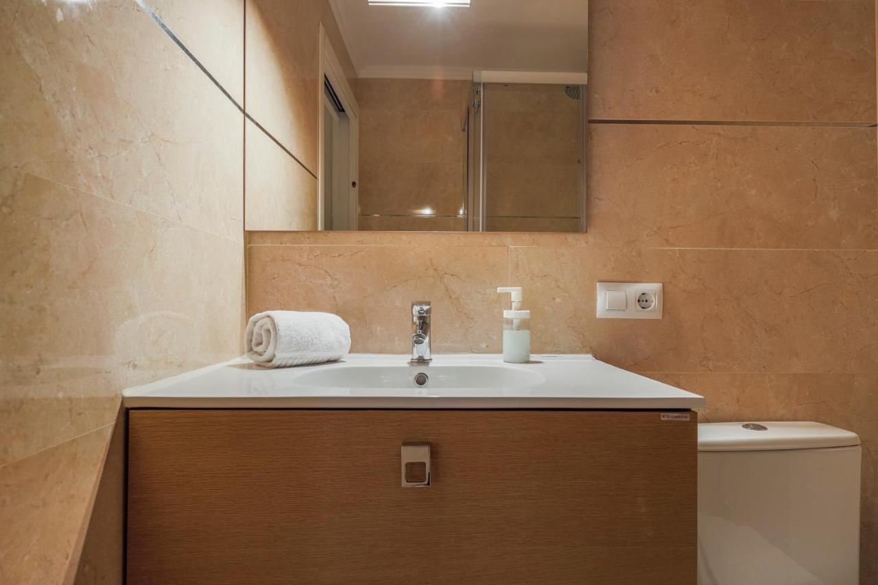 Fantastico Duplex 2 Terrazas 3 Habitaciones 2 Banos Севиля Екстериор снимка
